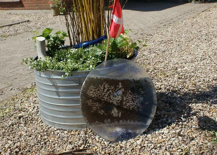 Med Udsigt Over Nordmors Sejerslev